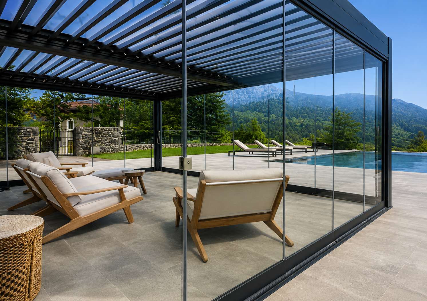 Pergola cam balkon uygulaması